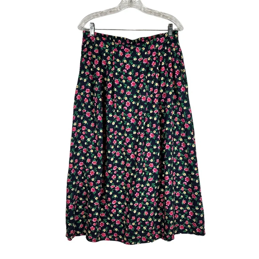 Appleseeds Vintage Floral Skirt with Pockets